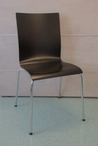 Holzschalenstuhl MSM 25,- €